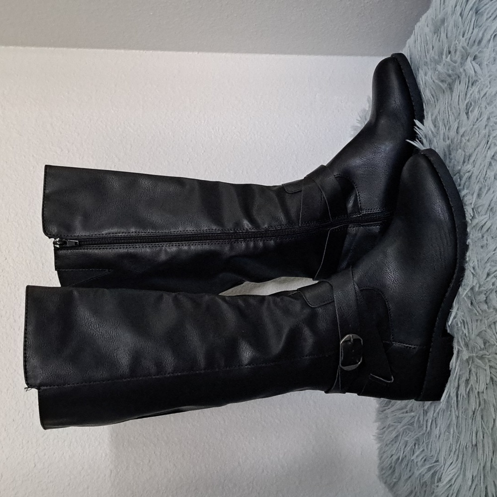 Ladies Black Tall Boots - Sz 7 - New
